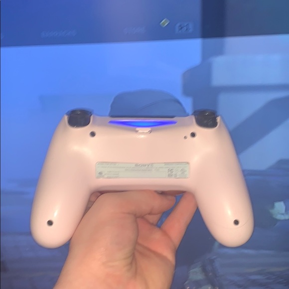 Ps4 controller - Picture 3 of 4